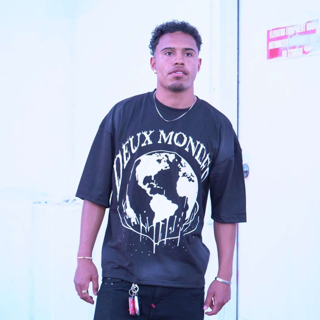Deux Mondex Black Tees